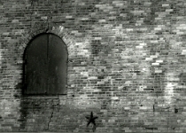 DSCN2676 copy  Tobacco Warehouse, Brooklyn Bridge Park-Main Street : City Scenes, Infrared, NY, 1-Star